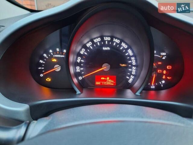 Бежевый Киа Sportage, объемом двигателя 1.69 л и пробегом 115 тыс. км за 15600 $, фото 33 на Automoto.ua