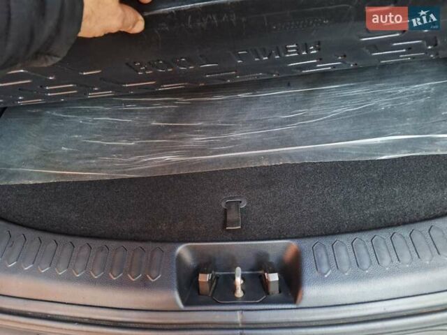 Бежевый Киа Sportage, объемом двигателя 1.69 л и пробегом 115 тыс. км за 15600 $, фото 57 на Automoto.ua