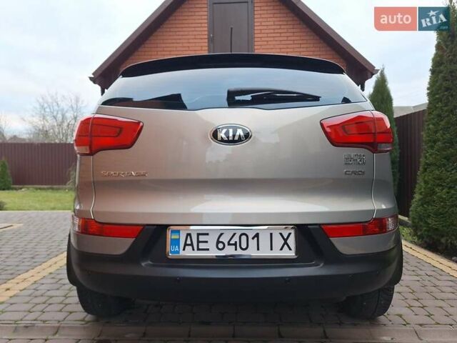 Бежевый Киа Sportage, объемом двигателя 1.69 л и пробегом 115 тыс. км за 15600 $, фото 16 на Automoto.ua