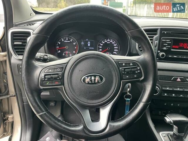 Бежевый Киа Sportage, объемом двигателя 2 л и пробегом 180 тыс. км за 15300 $, фото 18 на Automoto.ua