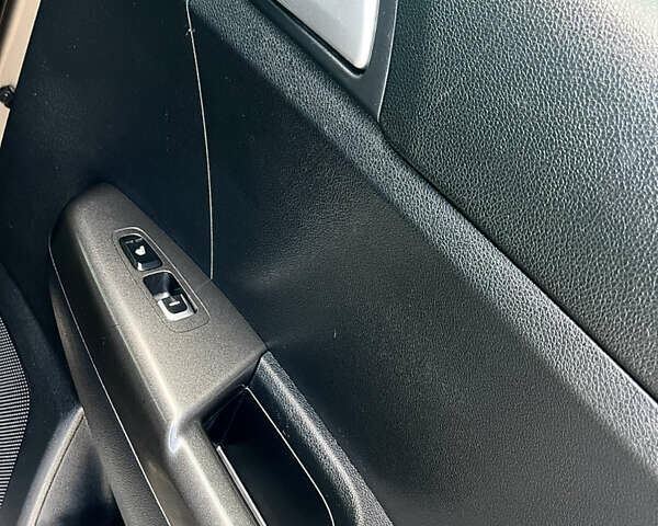 Киа Sportage 2016 в Тернополе на Automoto.ua Бежевый Киа Sportage, объемом двигателя 2 л и пробегом 196 тыс. км за 14300 $, фото 40 на Automoto.ua