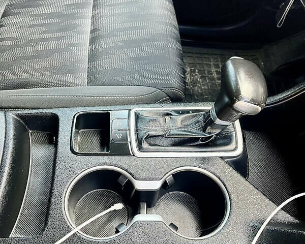 Киа Sportage 2016 в Тернополе на Automoto.ua Бежевый Киа Sportage, объемом двигателя 2 л и пробегом 196 тыс. км за 14300 $, фото 59 на Automoto.ua