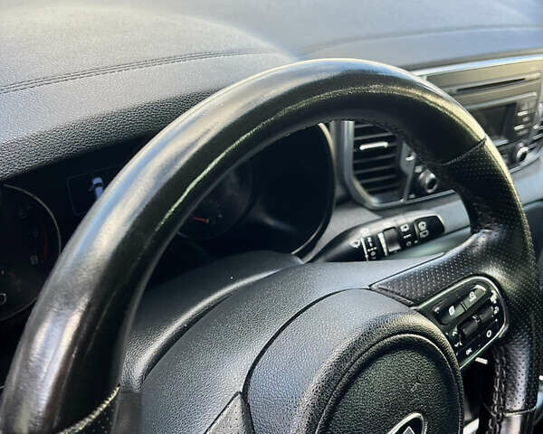 Бежевый Киа Sportage, объемом двигателя 2 л и пробегом 196 тыс. км за 14100 $, фото 69 на Automoto.ua