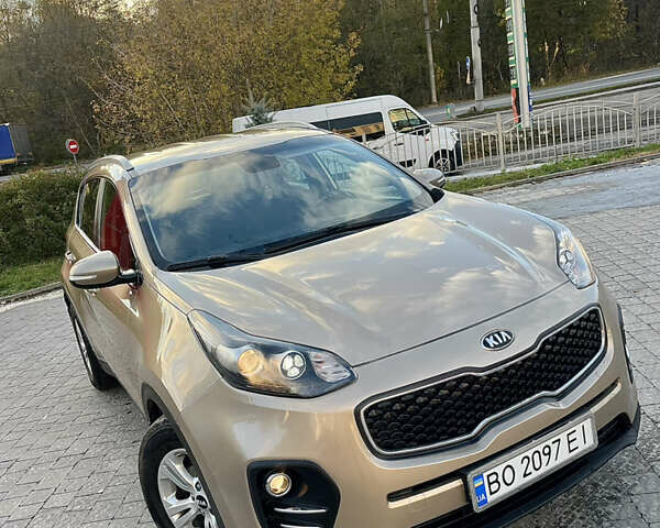 Киа Sportage 2016 в Тернополе на Automoto.ua Бежевый Киа Sportage, объемом двигателя 2 л и пробегом 196 тыс. км за 14300 $, фото 1 на Automoto.ua