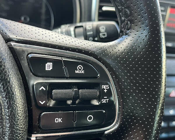 Киа Sportage 2016 в Тернополе на Automoto.ua Бежевый Киа Sportage, объемом двигателя 2 л и пробегом 196 тыс. км за 14300 $, фото 78 на Automoto.ua