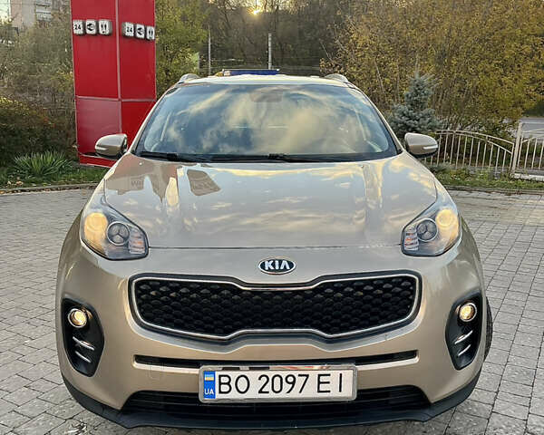 Бежевый Киа Sportage, объемом двигателя 2 л и пробегом 196 тыс. км за 14100 $, фото 2 на Automoto.ua