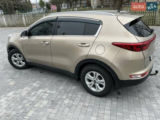 Бежевый Киа Sportage, объемом двигателя 2 л и пробегом 180 тыс. км за 15300 $, фото 5 на Automoto.ua