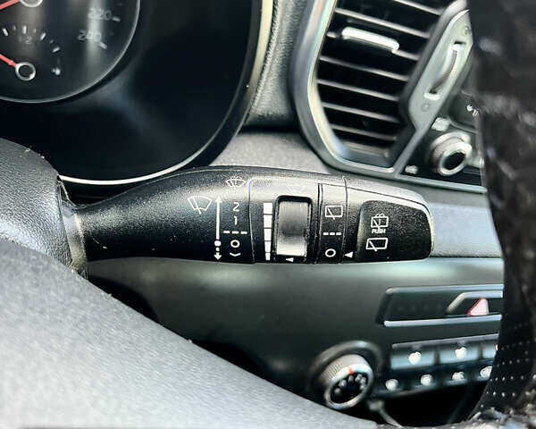 Бежевый Киа Sportage, объемом двигателя 2 л и пробегом 196 тыс. км за 14100 $, фото 65 на Automoto.ua