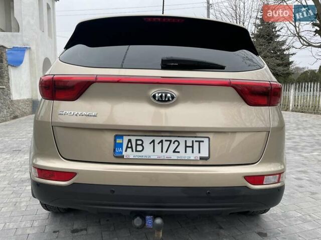Бежевый Киа Sportage, объемом двигателя 2 л и пробегом 180 тыс. км за 15300 $, фото 7 на Automoto.ua