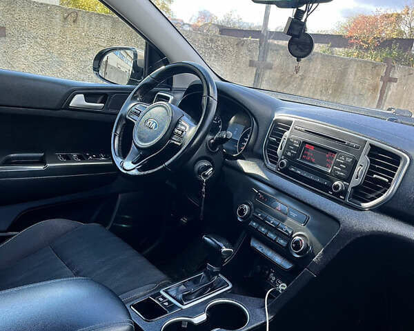 Бежевый Киа Sportage, объемом двигателя 2 л и пробегом 196 тыс. км за 14100 $, фото 50 на Automoto.ua