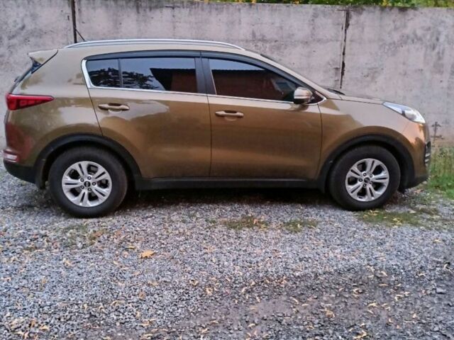 Бежевий Кіа Sportage, об'ємом двигуна 1.7 л та пробігом 175 тис. км за 17500 $, фото 1 на Automoto.ua