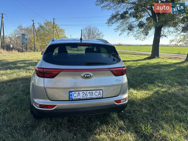 Бежевый Киа Sportage, объемом двигателя 1.69 л и пробегом 218 тыс. км за 15400 $, фото 5 на Automoto.ua