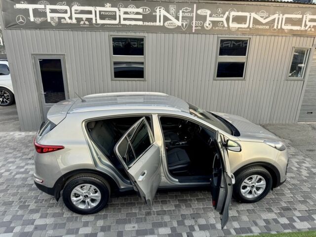Бежевый Киа Sportage, объемом двигателя 0 л и пробегом 103 тыс. км за 17900 $, фото 10 на Automoto.ua