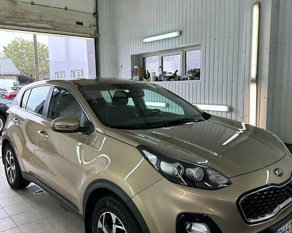 Бежевый Киа Sportage, объемом двигателя 1.59 л и пробегом 71 тыс. км за 18000 $, фото 1 на Automoto.ua