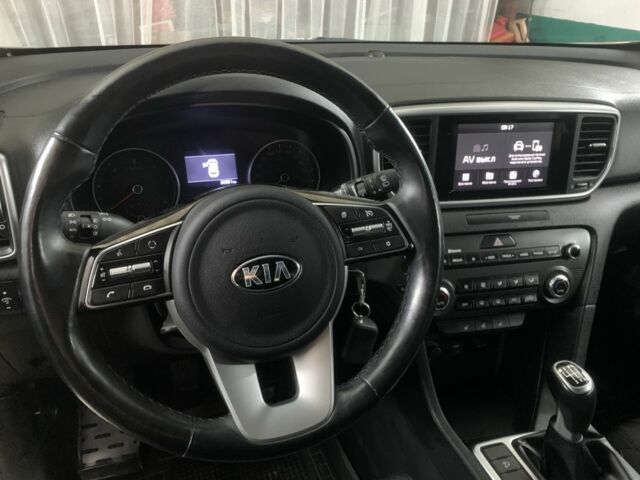 Бежевый Киа Sportage, объемом двигателя 1.6 л и пробегом 20 тыс. км за 19300 $, фото 12 на Automoto.ua