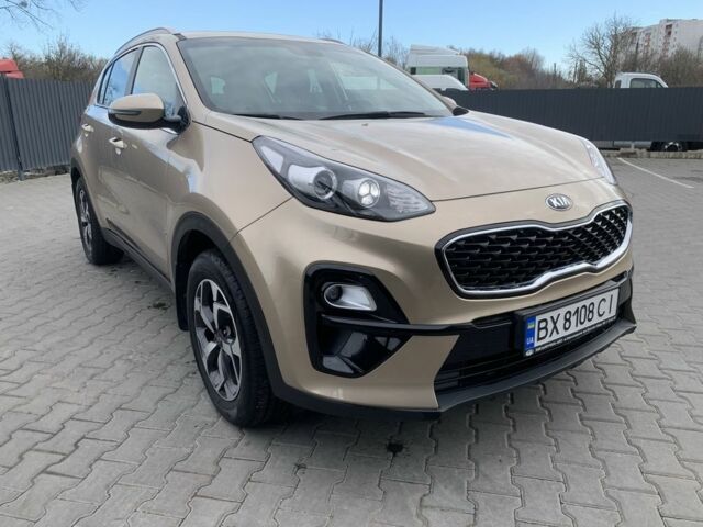 Бежевый Киа Sportage, объемом двигателя 1.6 л и пробегом 20 тыс. км за 19300 $, фото 2 на Automoto.ua