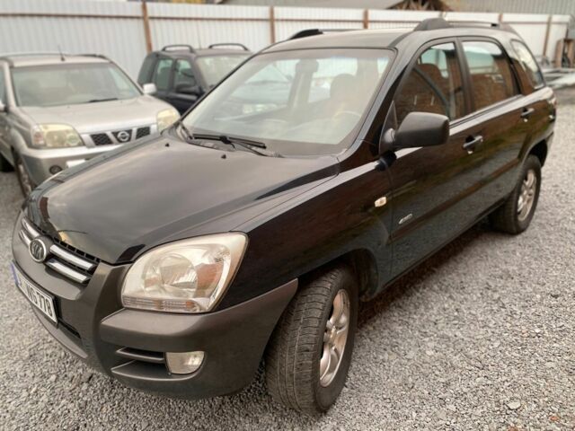 Черный Киа Sportage, объемом двигателя 2 л и пробегом 161 тыс. км за 4300 $, фото 1 на Automoto.ua