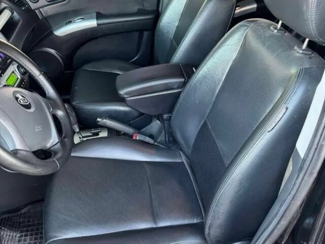 Черный Киа Sportage, объемом двигателя 2 л и пробегом 199 тыс. км за 6999 $, фото 6 на Automoto.ua