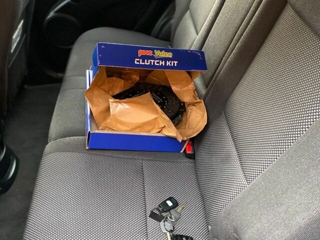 Черный Киа Sportage, объемом двигателя 2 л и пробегом 161 тыс. км за 4300 $, фото 12 на Automoto.ua