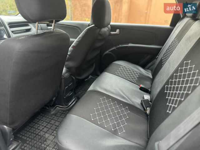 Черный Киа Sportage, объемом двигателя 1.98 л и пробегом 262 тыс. км за 5350 $, фото 19 на Automoto.ua