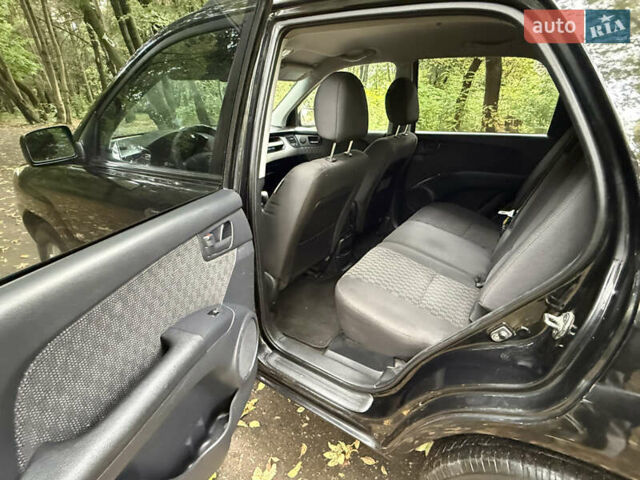 Киа Sportage 2006 в Львове на Automoto.ua Черный Киа Sportage, объемом двигателя 2 л и пробегом 182 тыс. км за 6250 $, фото 28 на Automoto.ua