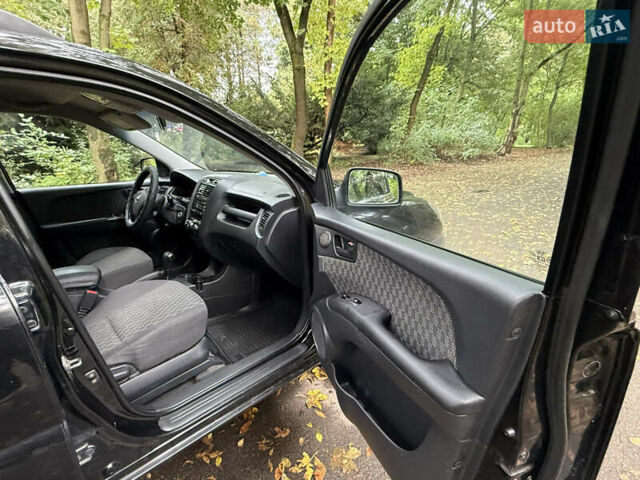 Киа Sportage 2006 в Львове на Automoto.ua Черный Киа Sportage, объемом двигателя 2 л и пробегом 182 тыс. км за 6250 $, фото 24 на Automoto.ua