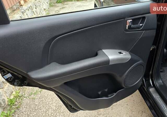 Чорний Кіа Sportage, об'ємом двигуна 2 л та пробігом 172 тис. км за 7999 $, фото 56 на Automoto.ua