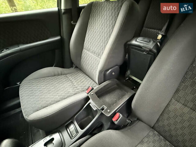 Киа Sportage 2006 в Львове на Automoto.ua Черный Киа Sportage, объемом двигателя 2 л и пробегом 182 тыс. км за 6250 $, фото 29 на Automoto.ua
