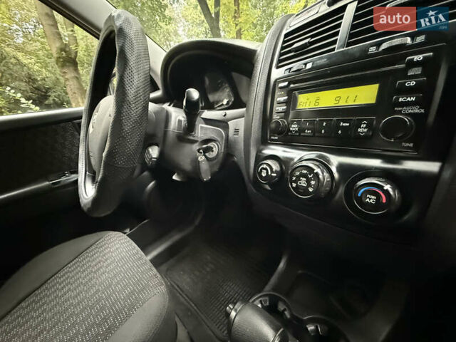 Киа Sportage 2006 в Львове на Automoto.ua Черный Киа Sportage, объемом двигателя 2 л и пробегом 182 тыс. км за 6250 $, фото 42 на Automoto.ua