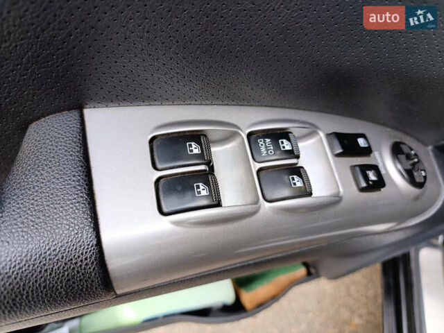 Чорний Кіа Sportage, об'ємом двигуна 1.98 л та пробігом 232 тис. км за 7900 $, фото 17 на Automoto.ua