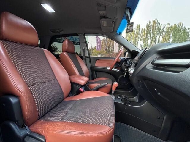 Черный Киа Sportage, объемом двигателя 2.7 л и пробегом 193 тыс. км за 7500 $, фото 16 на Automoto.ua