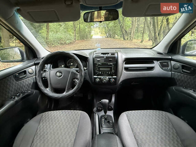 Киа Sportage 2006 в Львове на Automoto.ua Черный Киа Sportage, объемом двигателя 2 л и пробегом 182 тыс. км за 6250 $, фото 1 на Automoto.ua