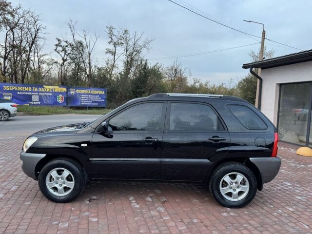 Чорний Кіа Sportage, об'ємом двигуна 2 л та пробігом 180 тис. км за 6700 $, фото 6 на Automoto.ua