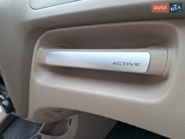 Черный Киа Sportage, объемом двигателя 1.99 л и пробегом 283 тыс. км за 6850 $, фото 54 на Automoto.ua