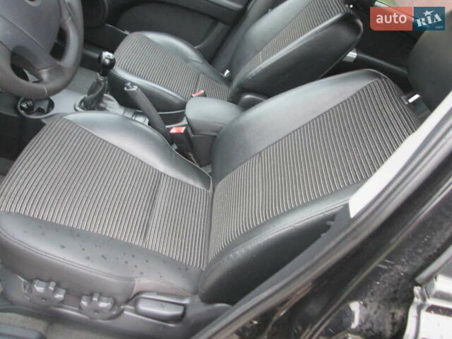 Черный Киа Sportage, объемом двигателя 2 л и пробегом 213 тыс. км за 7700 $, фото 26 на Automoto.ua