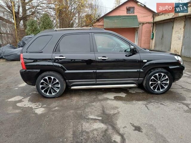 Черный Киа Sportage, объемом двигателя 2 л и пробегом 160 тыс. км за 7777 $, фото 8 на Automoto.ua