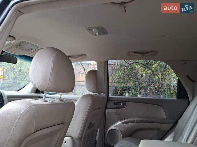 Черный Киа Sportage, объемом двигателя 1.99 л и пробегом 283 тыс. км за 6850 $, фото 30 на Automoto.ua