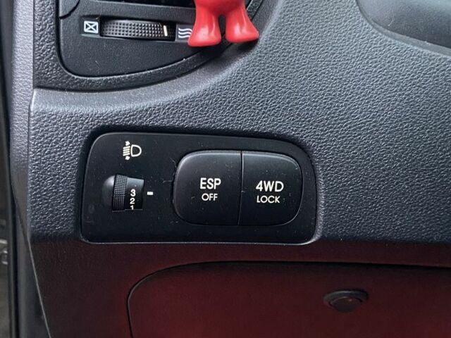 Чорний Кіа Sportage, об'ємом двигуна 2 л та пробігом 227 тис. км за 6900 $, фото 22 на Automoto.ua