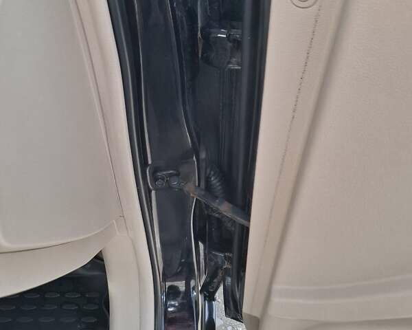 Черный Киа Sportage, объемом двигателя 1.99 л и пробегом 283 тыс. км за 6850 $, фото 50 на Automoto.ua