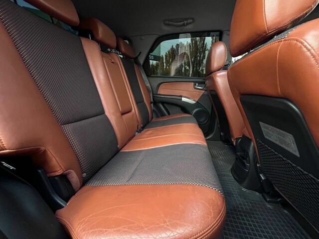 Черный Киа Sportage, объемом двигателя 2.7 л и пробегом 193 тыс. км за 7500 $, фото 19 на Automoto.ua