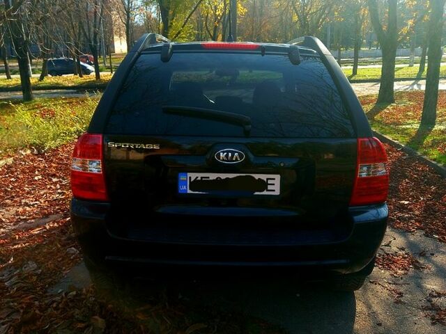 Черный Киа Sportage, объемом двигателя 2 л и пробегом 263 тыс. км за 8100 $, фото 3 на Automoto.ua