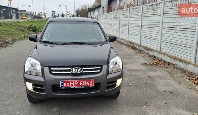 Черный Киа Sportage, объемом двигателя 2 л и пробегом 170 тыс. км за 8700 $, фото 9 на Automoto.ua
