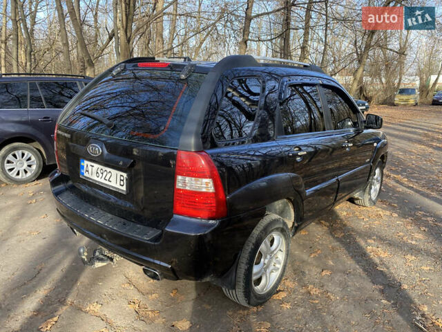 Черный Киа Sportage, объемом двигателя 1.99 л и пробегом 350 тыс. км за 8400 $, фото 5 на Automoto.ua