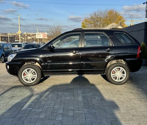 Чорний Кіа Sportage, об'ємом двигуна 2 л та пробігом 178 тис. км за 8800 $, фото 7 на Automoto.ua