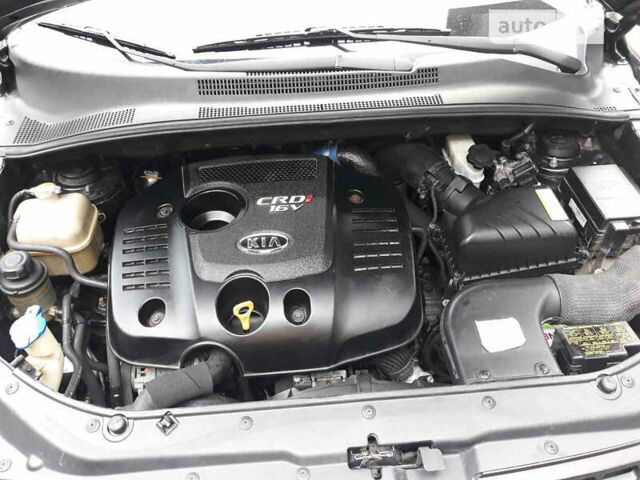 Чорний Кіа Sportage, об'ємом двигуна 2 л та пробігом 228 тис. км за 8199 $, фото 14 на Automoto.ua