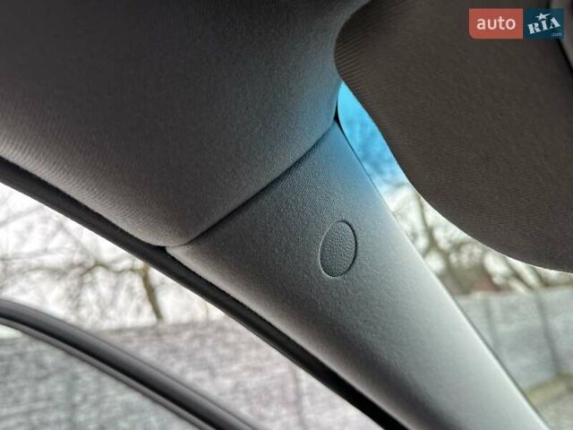 Черный Киа Sportage, объемом двигателя 2 л и пробегом 240 тыс. км за 7650 $, фото 48 на Automoto.ua