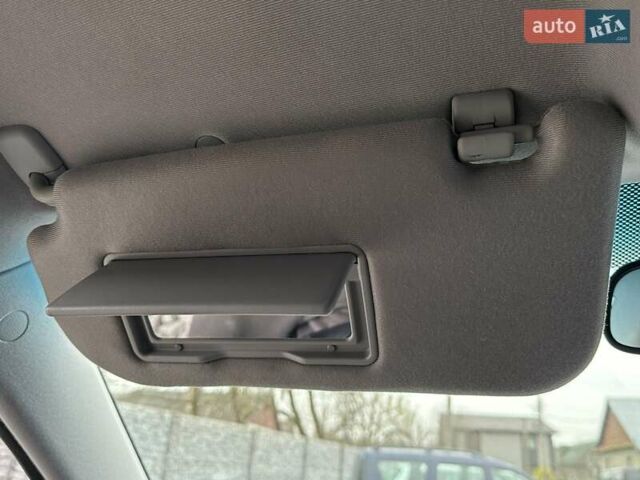 Черный Киа Sportage, объемом двигателя 2 л и пробегом 240 тыс. км за 7650 $, фото 47 на Automoto.ua