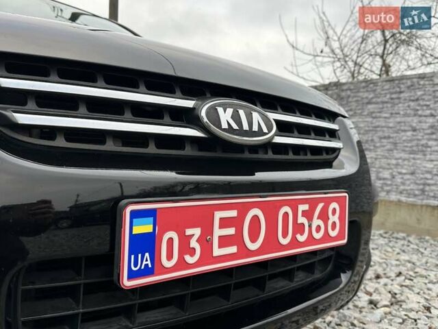 Черный Киа Sportage, объемом двигателя 2 л и пробегом 240 тыс. км за 7650 $, фото 9 на Automoto.ua