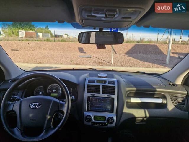 Черный Киа Sportage, объемом двигателя 2 л и пробегом 202 тыс. км за 8300 $, фото 32 на Automoto.ua