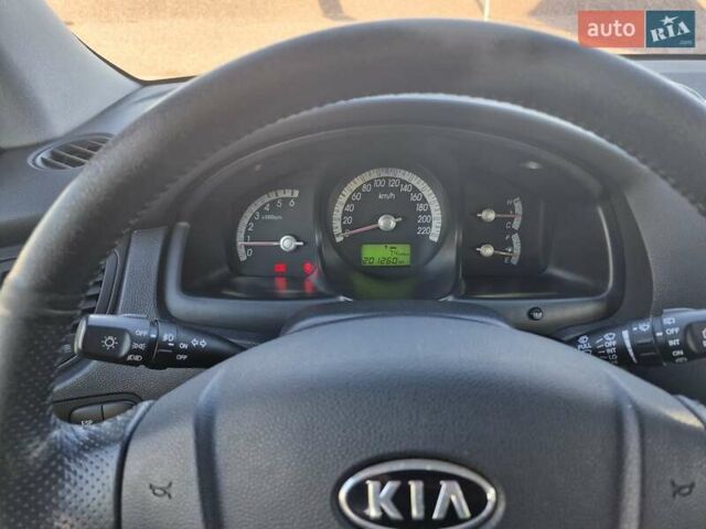 Черный Киа Sportage, объемом двигателя 2 л и пробегом 202 тыс. км за 8300 $, фото 28 на Automoto.ua